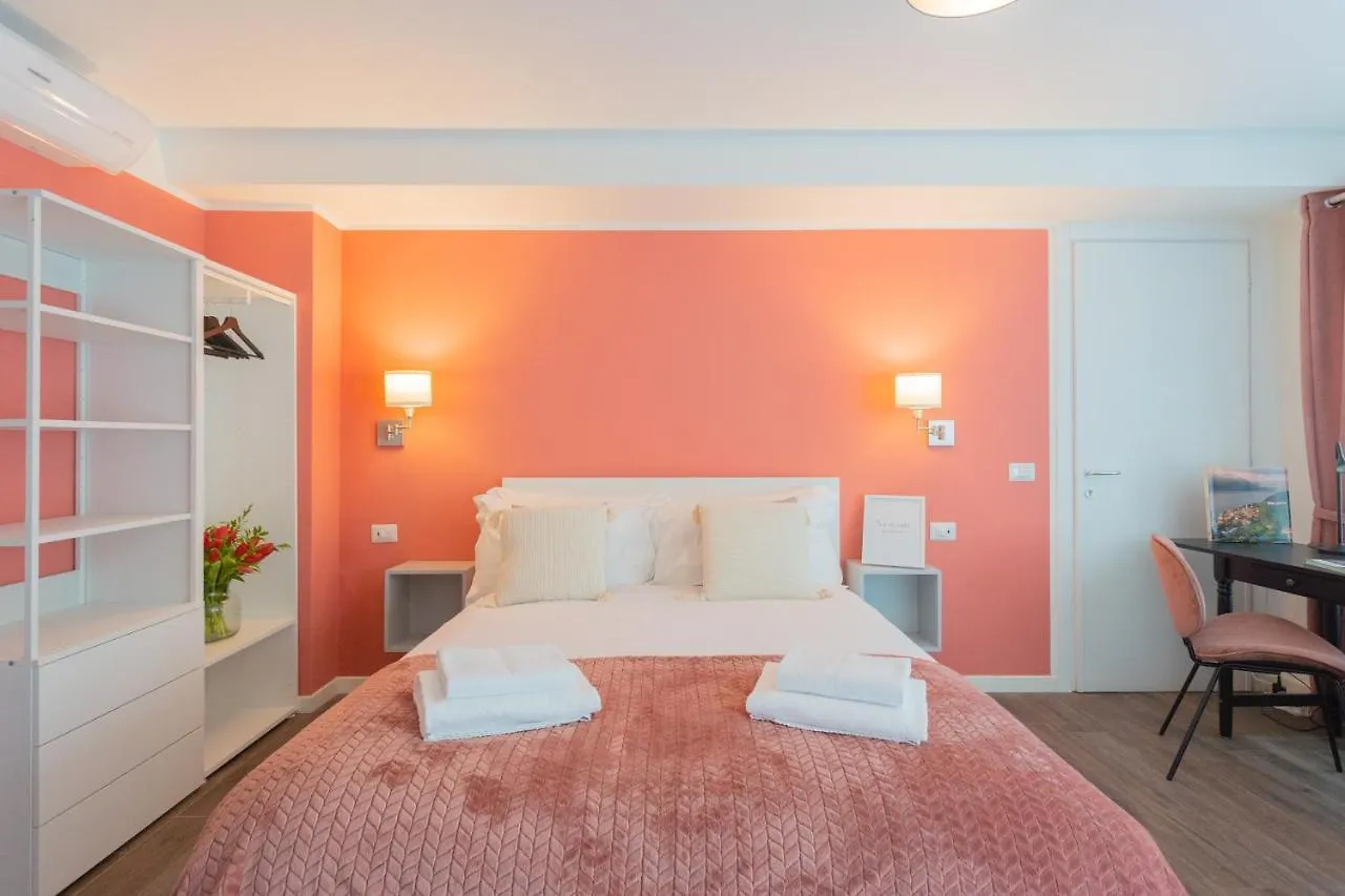 Enchanted Como Lake - Tremezzo Apartments By Rent All Como