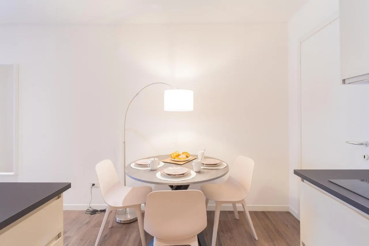 Enchanted Como Lake - Tremezzo Apartments By Rent All Como